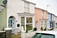 Just Stay Wales - Castle Square Cottage, Mumbles