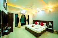 Dream Paradise Hotel & Villa by Spicy Mango Các khách sạn gần Nagaon Beach