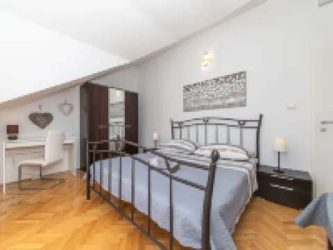 Villa Antonija 羅戈茲尼察酒店