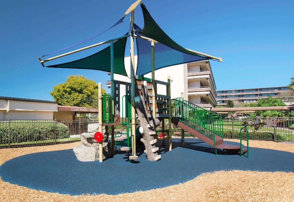 Rosen Inn at Pointe Orlando Exterior