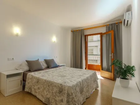 Can Llorenc Sea Views Отели в г. Port d'Alcudia