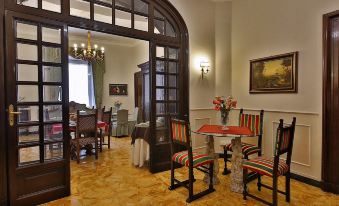 Alibrandi Palace