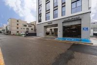 Brown Dot Hotel Yangsan Seochang Hotels near Naewonsa