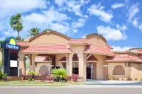 Days Inn by Wyndham St Augustine/Historic Downtown Отели в г. Сент-Огастин
