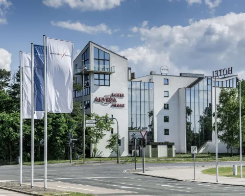 Arvena Messe Hotel Отели рядом с достопримечательностью «Стадион «Макс-Морлок»»