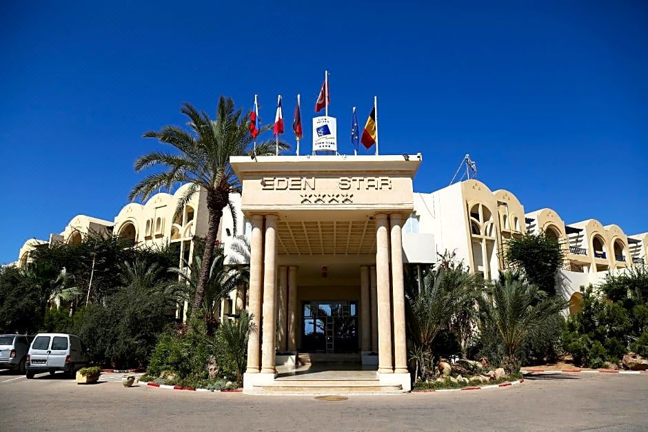Eden Star Resort - Housity
