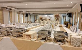 Grand Forest Hotel