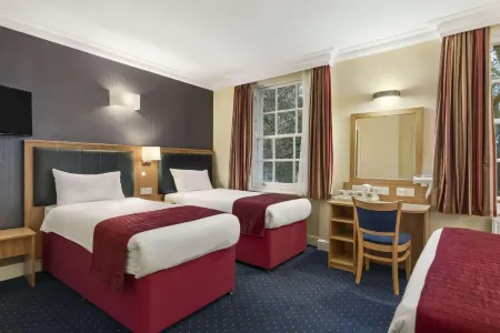 Days Inn Hyde Park