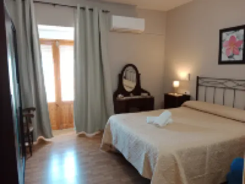 Casas Rurales Puerta de Andalucía Hotels in Santa Elena