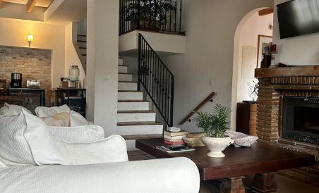 At Home in Malaga Stay & Solo Travellers - Housity
