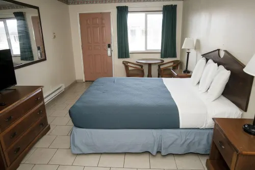 Pacific Inn
