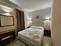 Type Aa5Rcocomat Bed Quality Apartment Hotels in Glyfada