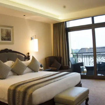 Tang Palace Hotel