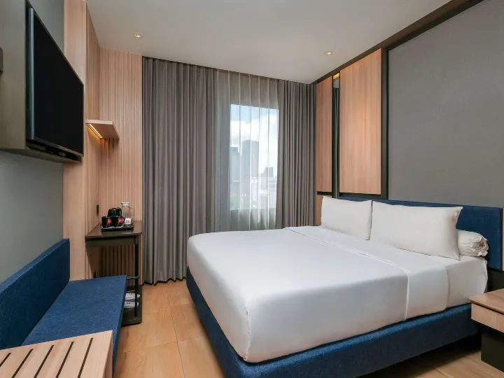 Ibis Surabaya Tidar