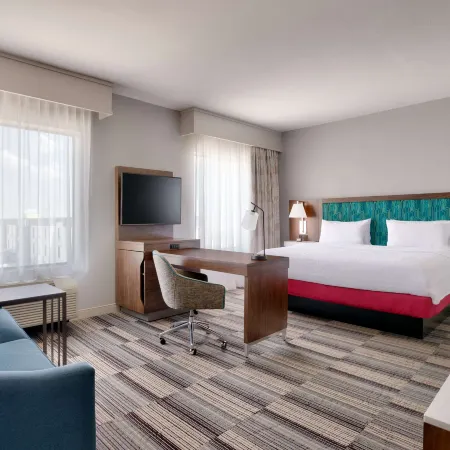 Hampton Inn & Suites Ft. Worth-Burleson