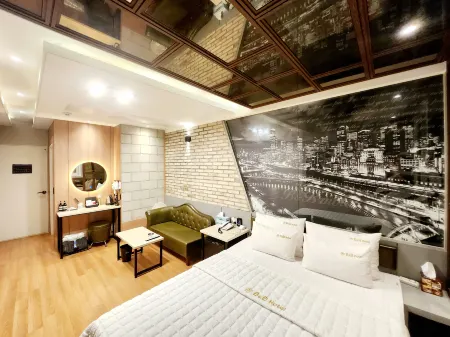 Andong B&B Hotel Отели в г. Андон