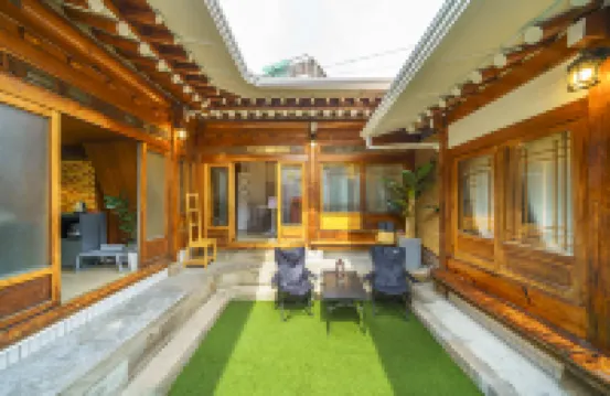 Simsanjae Boutique Hanok Stay Hotels in Seochon