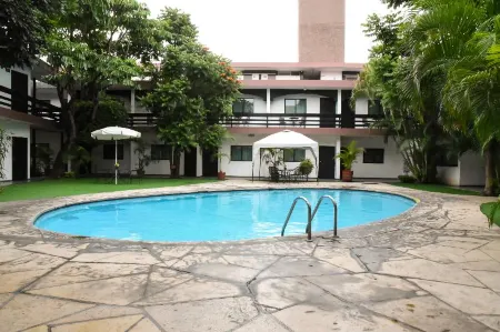 Portonovo Plaza Expo