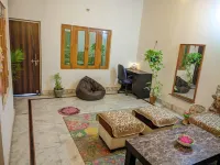 Kridha Holidays Homestay with Kitchen