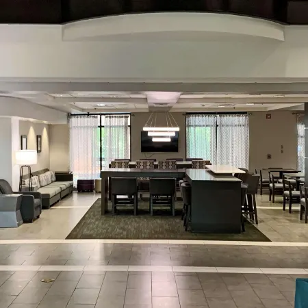 Comfort Inn & Suites Columbus North