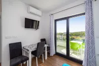 Deluxe Villa Laura with Pool Studio 5b - balcony