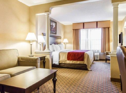 Comfort Inn & Suites Scarborough-Portland