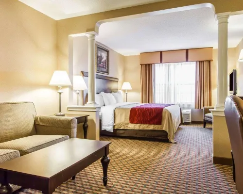 Comfort Inn & Suites Scarborough-Portland - parking