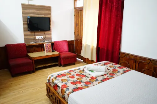 Hotel Magnolia Mallroad Manali