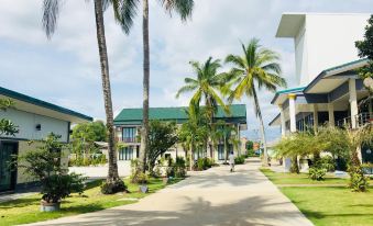 The Coco Grand Chalet Pakbara