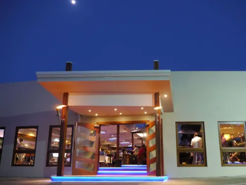 Hoey Moey Backpackers - Barer