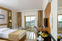 Aydinbey Famous Resort - Ultra All Inclusive Hotels in Bogazak