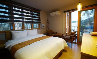 Hwangsil Tourist Hotel - Housity