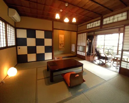 じょうが渓房 郡上のホテル