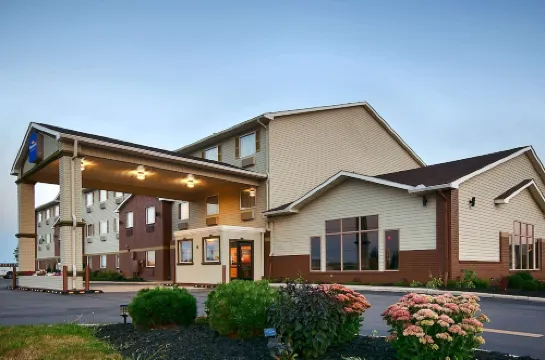 Super 8 Marion Oh Hotels in Marion