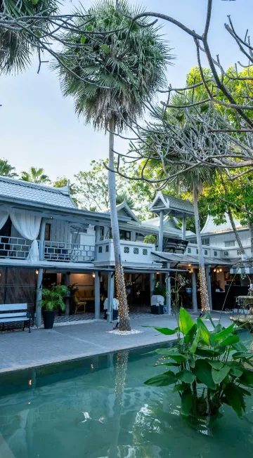 วิลล่าจากุชชี่