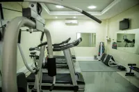 Le Village Flats e Hotel - Fitnessstudio