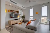 Stunning Apartment in a Central Location with Views Hotels in Msida
