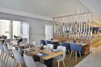 Nassima Tower Hotel Apartments - Breakfast
