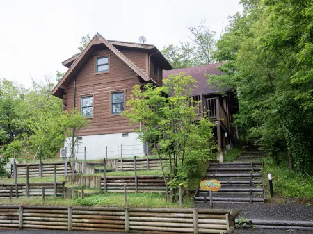 Heart Land Hills in Noto 15 Athletic House Отели рядом с достопримечательностью «Totoro Hodatsushimizu Town»