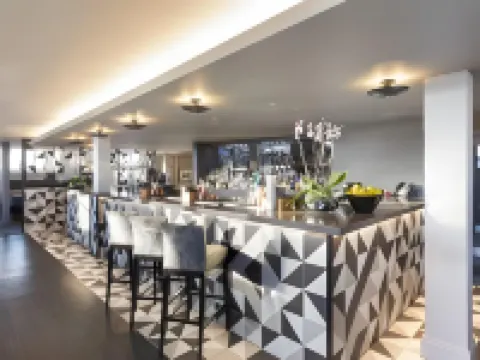 ホテル インディゴ カーディフ by IHG カーディフのホテル