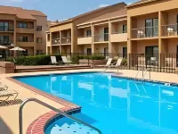 Courtyard Memphis Airport - Pool