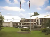 Fredericksburg Inn and Suites