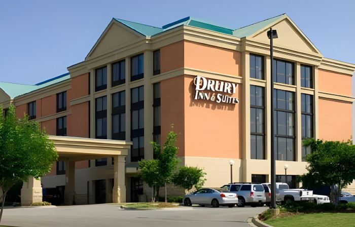 Drury Inn & Suites Birmingham Lakeshore Drive