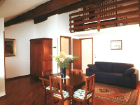 洛岡德拉貝沙酒店