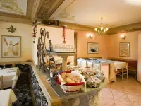 Hotel Alba - breakfast