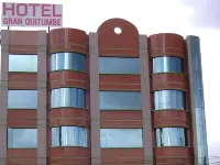 Hotel Gran Quitumbe โรงแรมใน