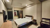 藍寶石飯店