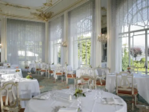 德斯伊利斯波若梅斯大酒店 韋巴諾-庫西奧-奧索拉酒店