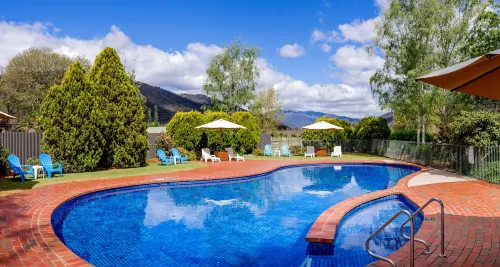 Discovery Parks - Bright - Pools