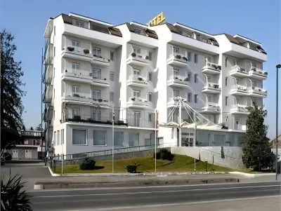 Air Palace Hotel Hotel a Leini